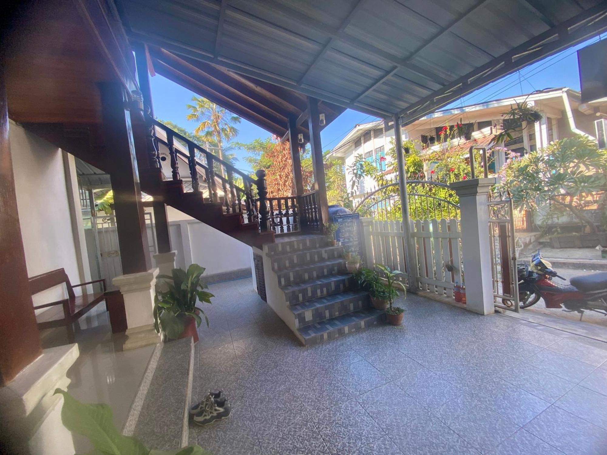 Luangprabang Villa Suan Keo Two Kültér fotó