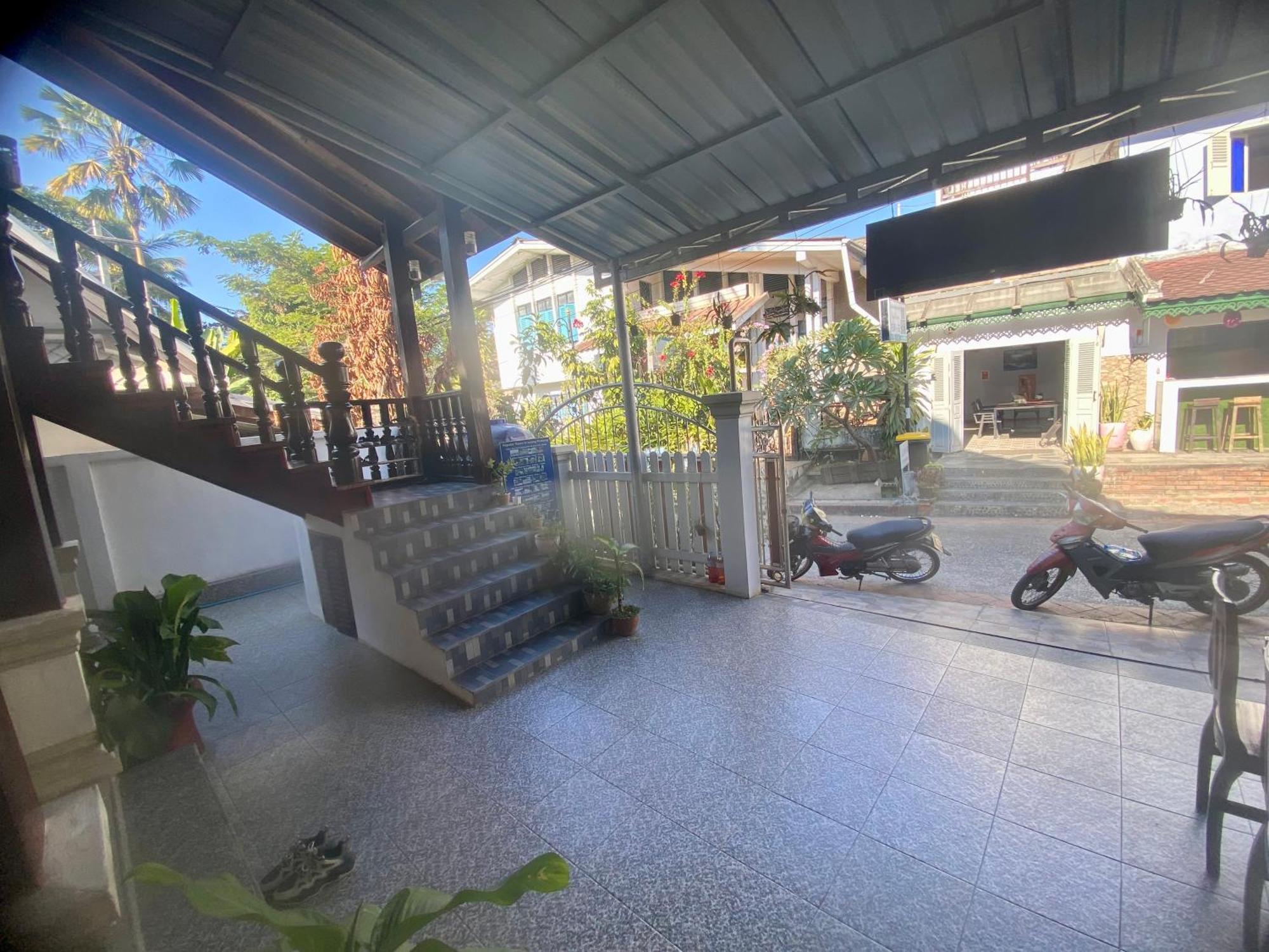 Luangprabang Villa Suan Keo Two Kültér fotó