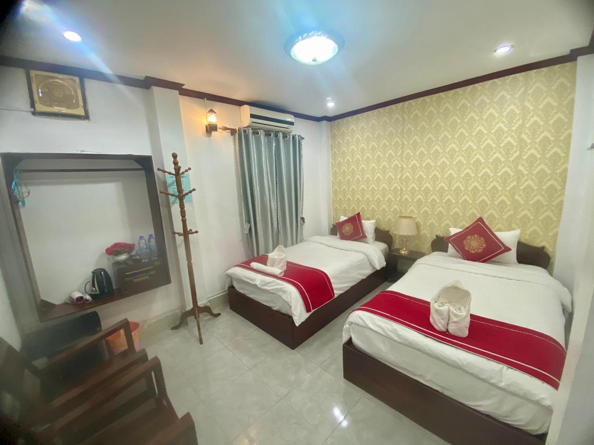 Luangprabang Villa Suan Keo Two Kültér fotó