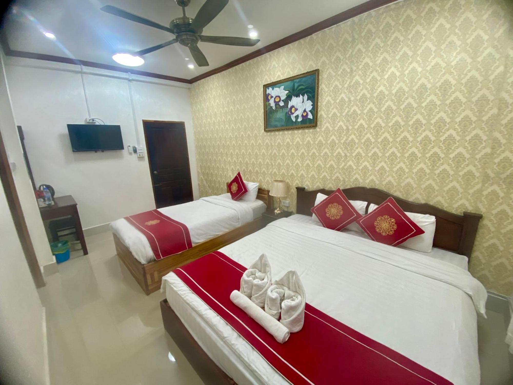 Luangprabang Villa Suan Keo Two Kültér fotó
