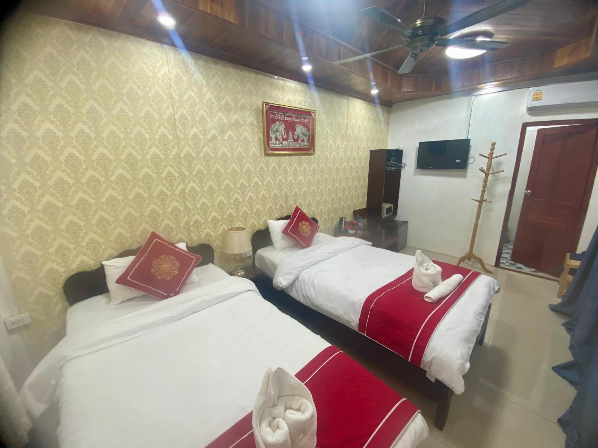 Luangprabang Villa Suan Keo Two Kültér fotó