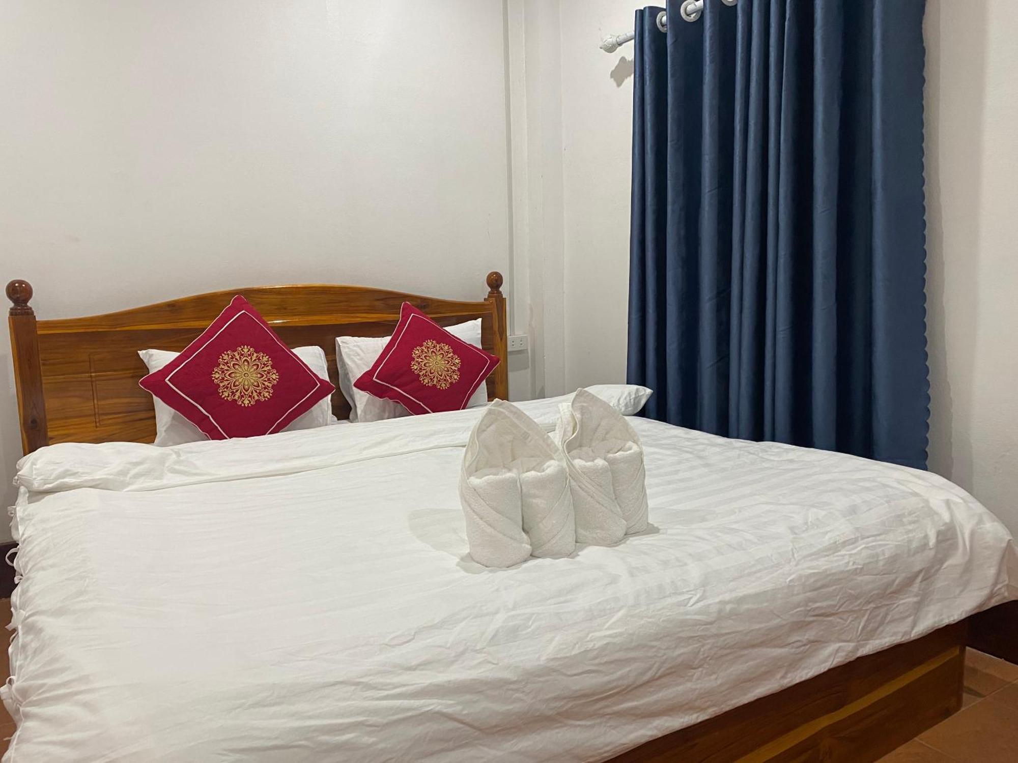 Luangprabang Villa Suan Keo Two Kültér fotó